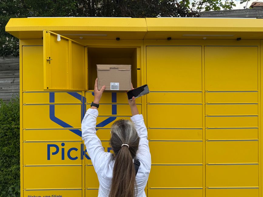 Australia Post simplifies Parcel Locker address format ahead of festive season rush
