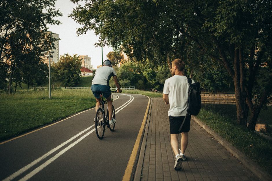 Catman Ken Interview Turns Ugly as Cyclist Allegedly Threatens Children in Maroochydore Confrontation