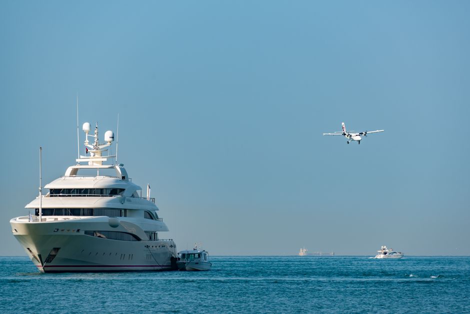 Jeff Bezos' $700m superyacht Koru makes surprise arrival in Cairns after infamous Dutch bridge controversy